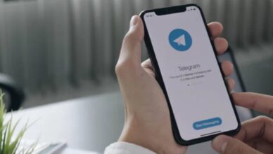 Utente usa telegram