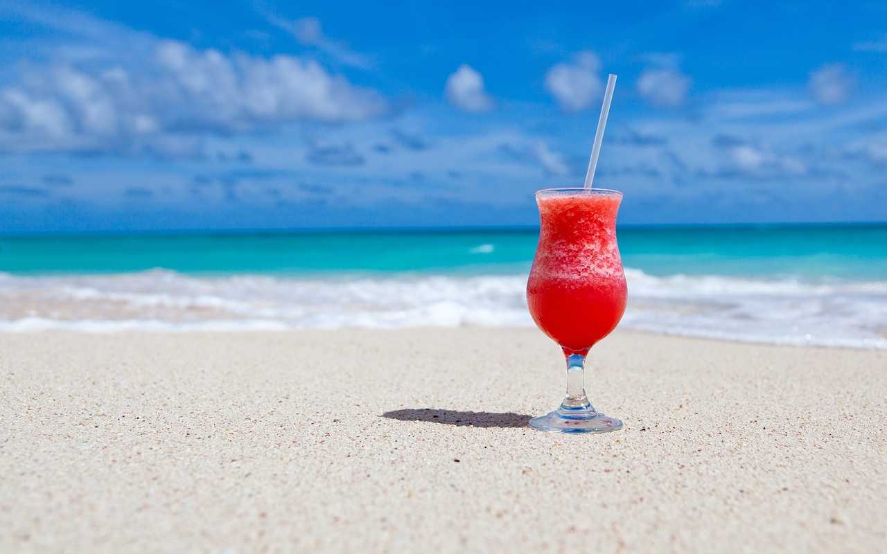 Un cocktail sulla spiaggia