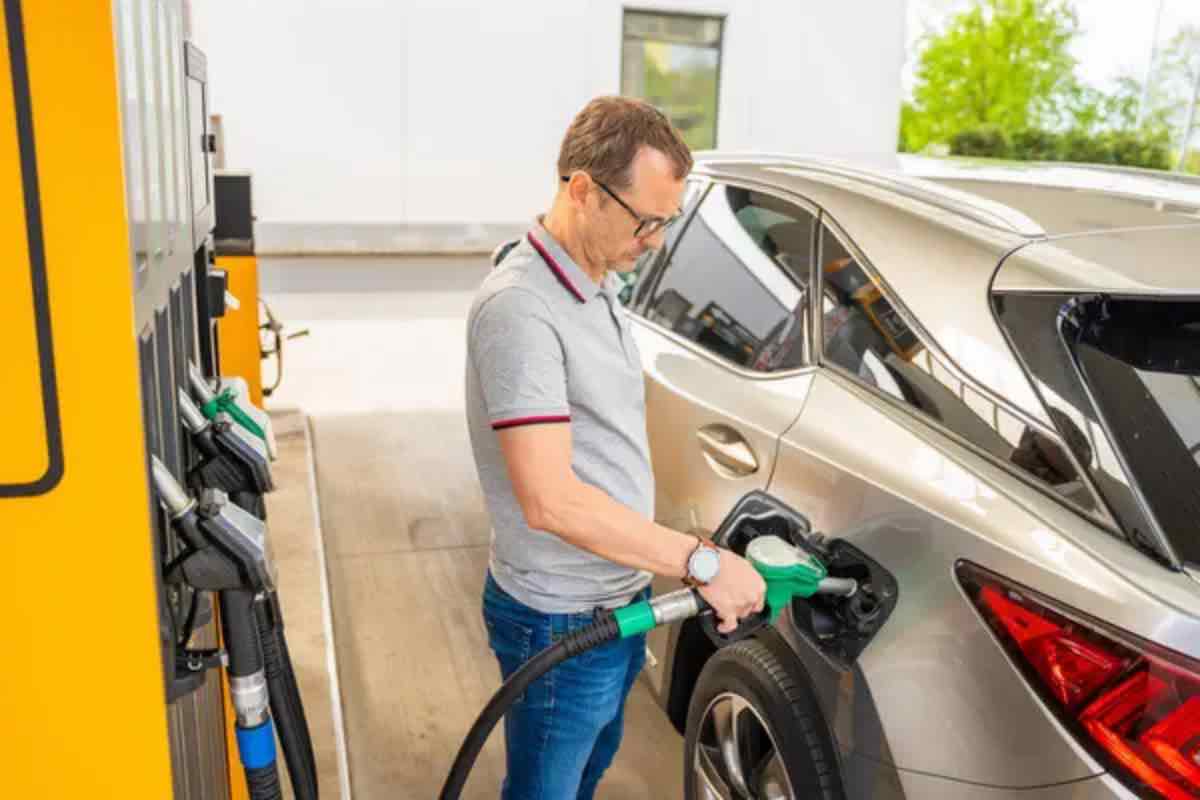 Bonus Benzina requisiti costa pochissimo