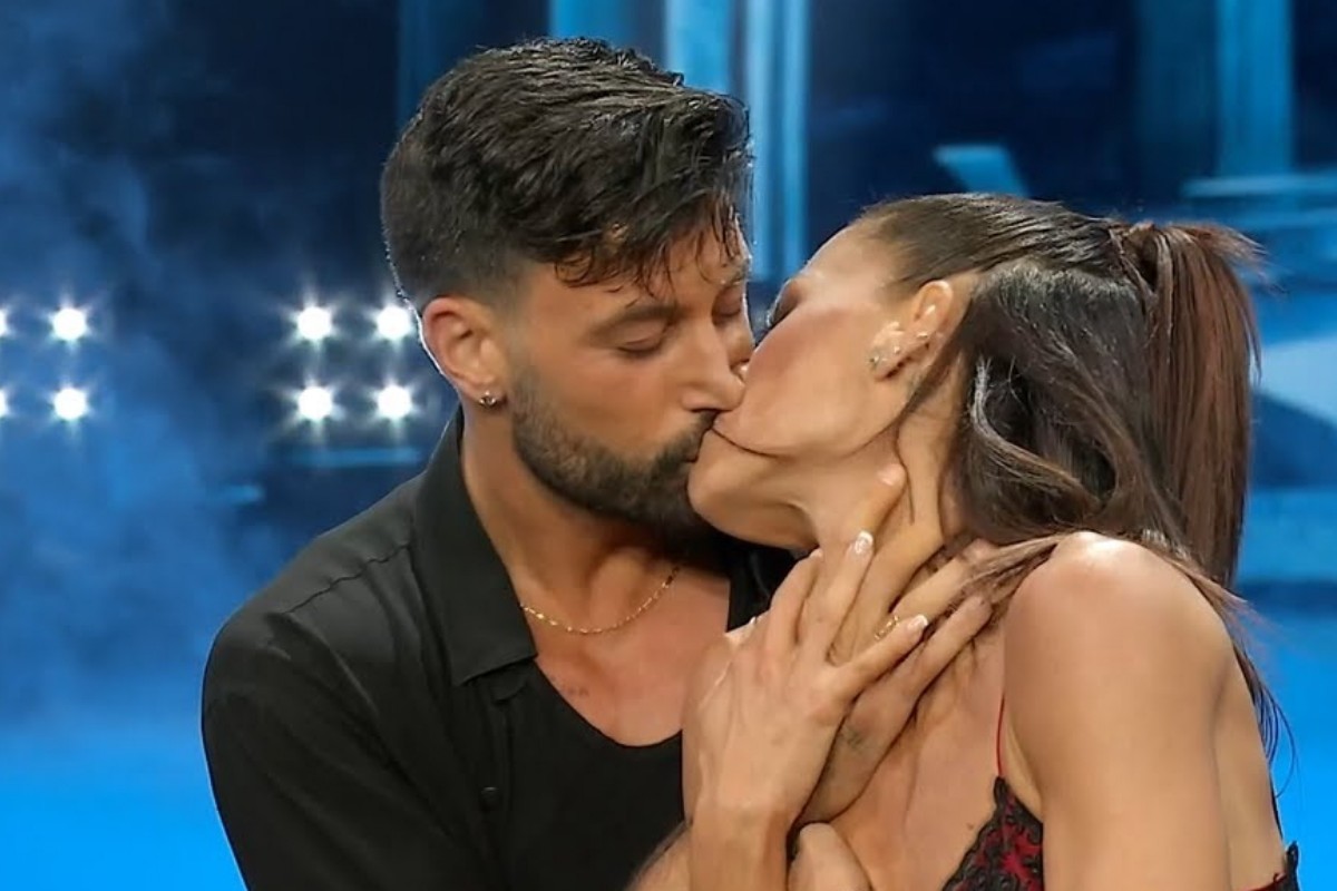L'amore tra Giovanni Pernice e Bianca Guaccero