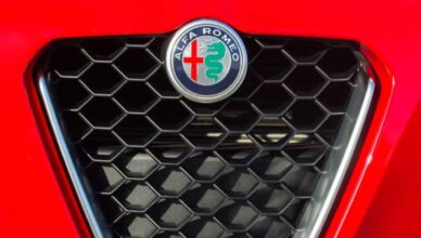 Fronte di un'Alfa Romeo