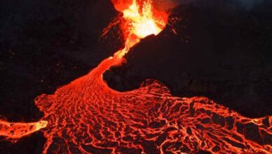 Pozzo di magma in Islanda (Pexels)
