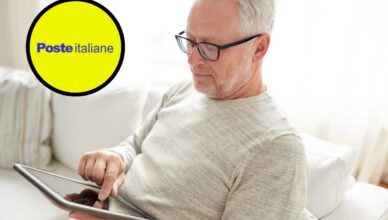 Anziano tablet Poste