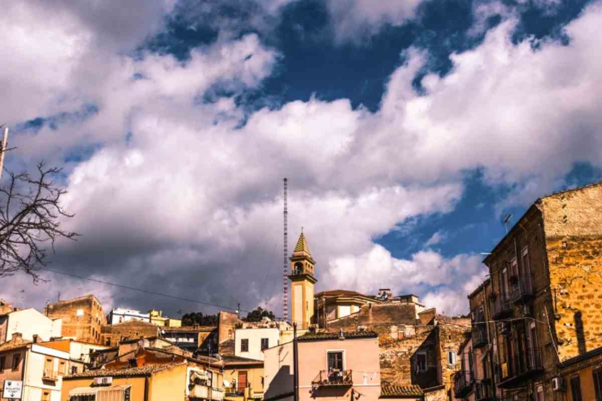 Caltanissetta comune economico